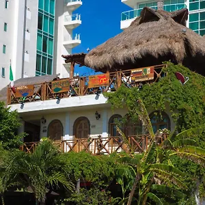 Natura ** Cancun